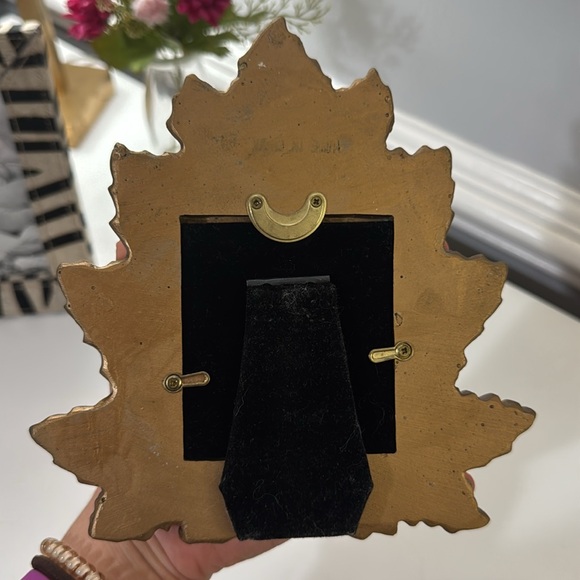 Gold leaf picture frame - Picture 2 of 4